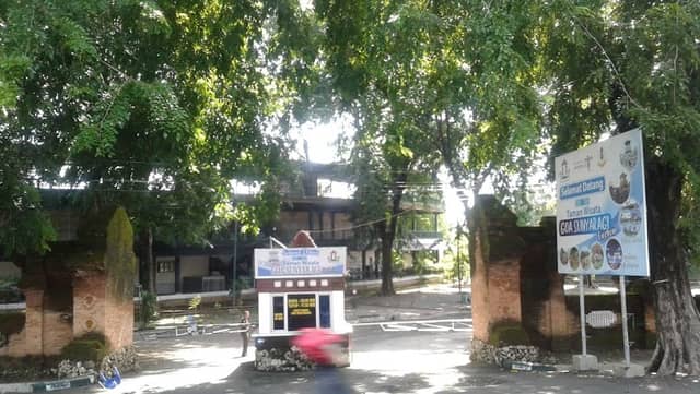 Taman Wisata Goa Sunyaragi Cirebon - Image 1