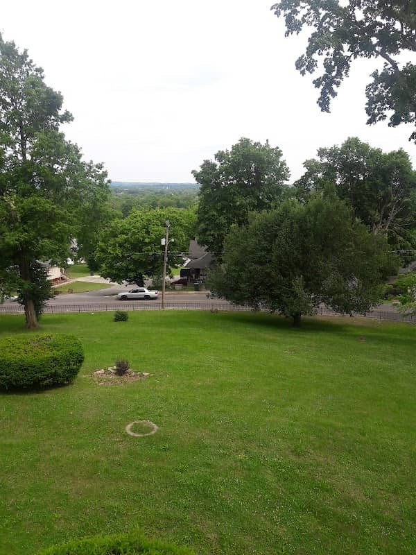 East 2nd Street Park - Image 1