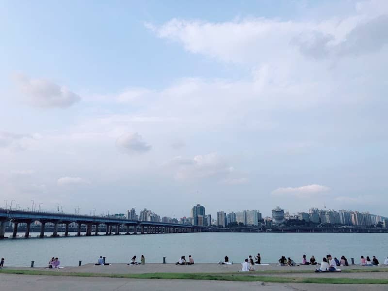 Yeouido Hangang Park - Image 1
