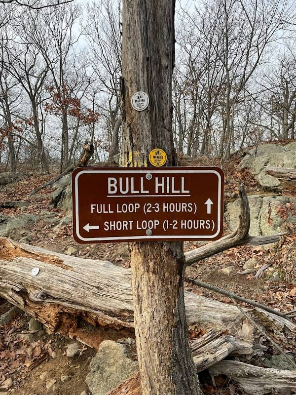 Undercliff Trailhead - Image 1