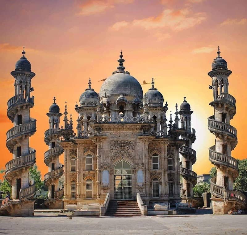 Mahabat Maqbara Palace - Image 1