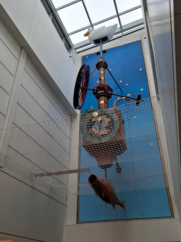 Wishing Fish Clock - Image 1