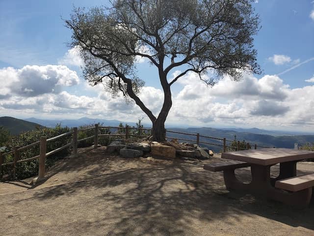 Double Peak Park - Image 3