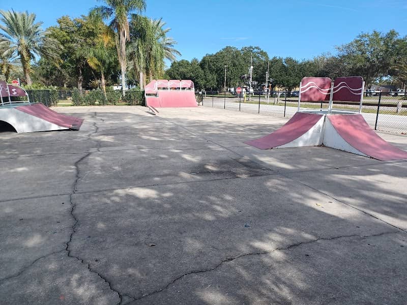 Auburndale skate park - Image 1