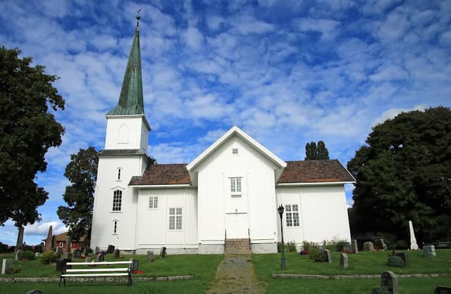 Nes kirke - Image 1