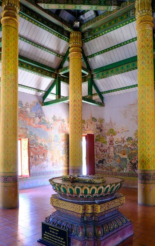 ᐅ The Mondop Containing Footprints of the Lord Buddha (064) - Image 1