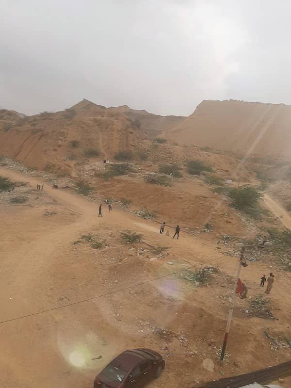 Hill of karachi - Image 1