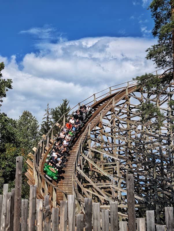 Thunder Coaster - Image 1