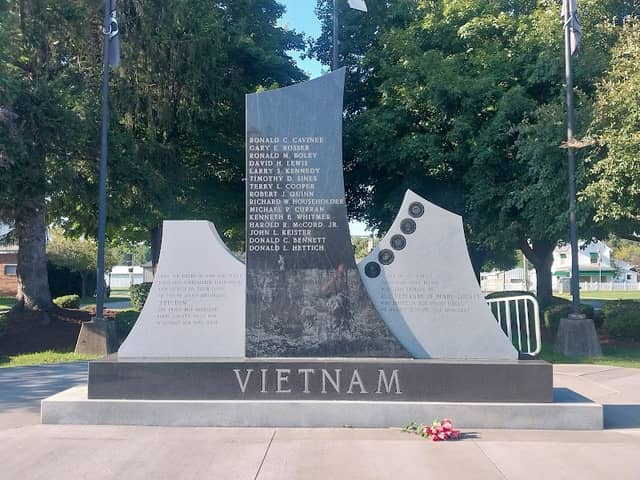 Monument Park - Image 1