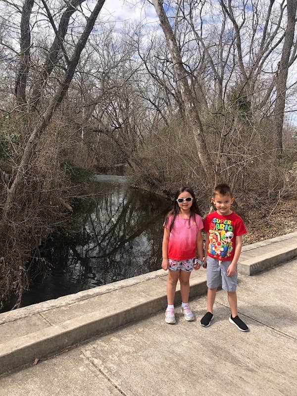 Sarita Valley Greenbelt Trail Head - Image 2