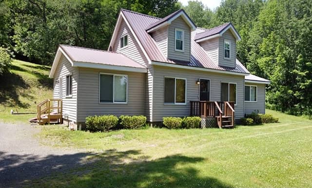 Triple Play Hideaway - Image 1