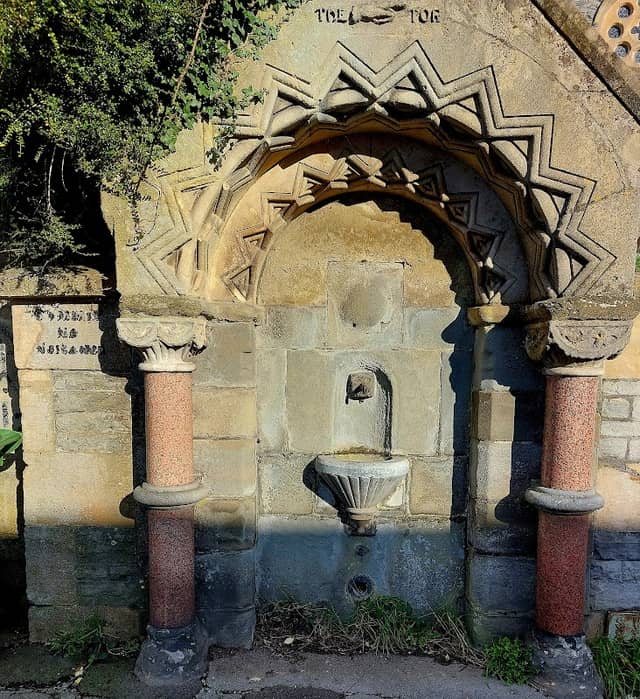 Fountain - Image 2