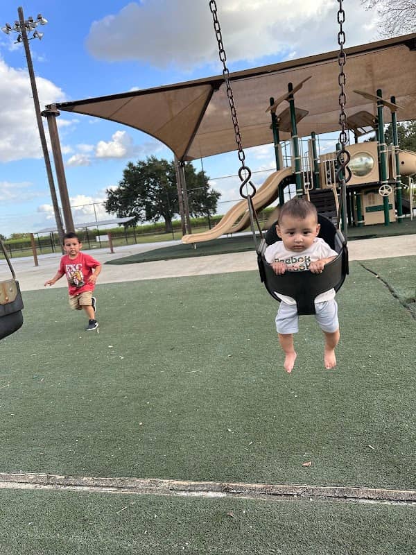 Joe Myhand Park - Image 1