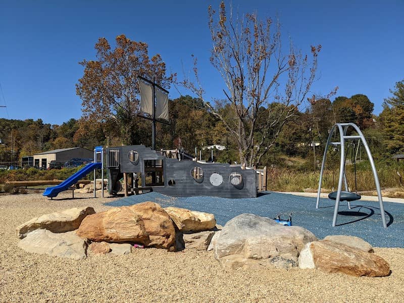 Silver-Line Park - Image 2