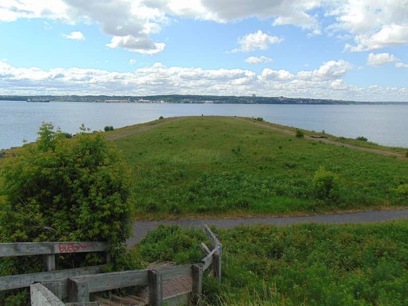 La Pointe du Boulevard des Chutes - Image 1