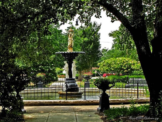 Demopolis Public Square - Image 2