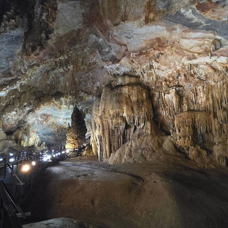 Paradise Cave - Image 1