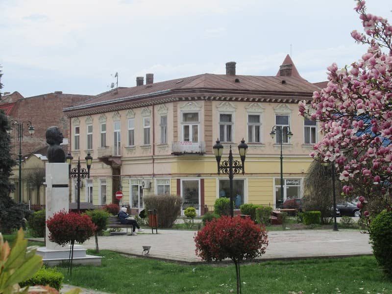 Arcul Unităţii Spiritual Creştine - Image 1