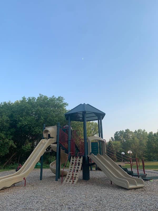 Brook Oaks Park - Image 2