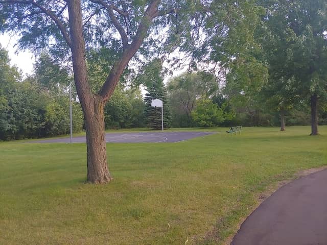 Brook Oaks Park - Image 1