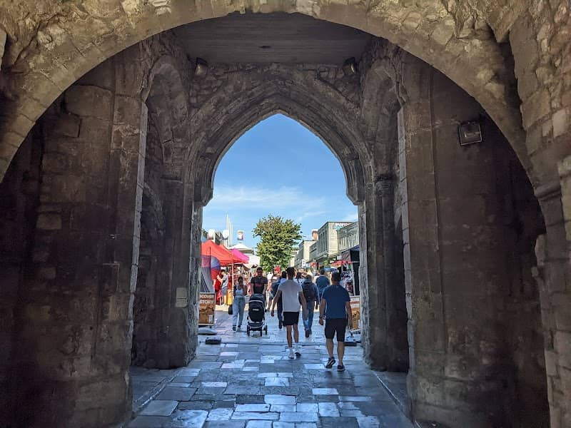The Bargate - Image 3