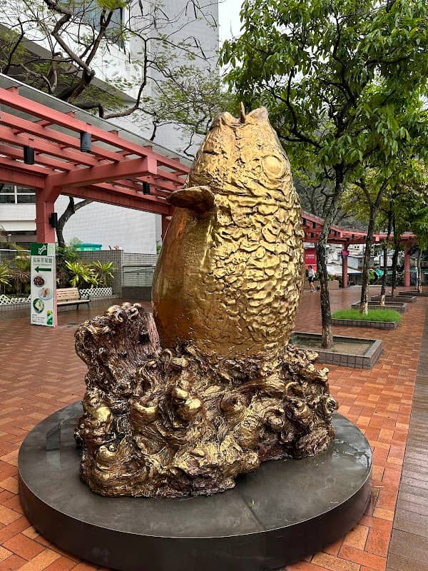 Lei Yue Mun Waterfront Sitting-out Area - Image 2