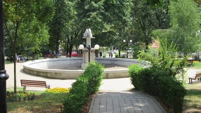 Parcul Cuza Vodă - Image 1