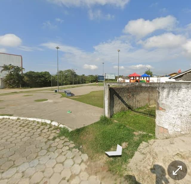 Pracinha da vila da miséria - Image 2