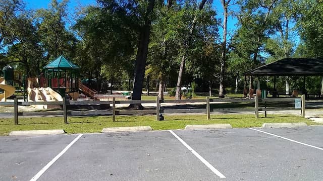 Hickory Park - Image 1