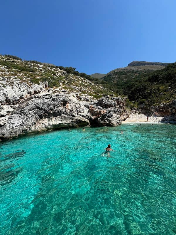 Skaloma Beget Bay - Image 2