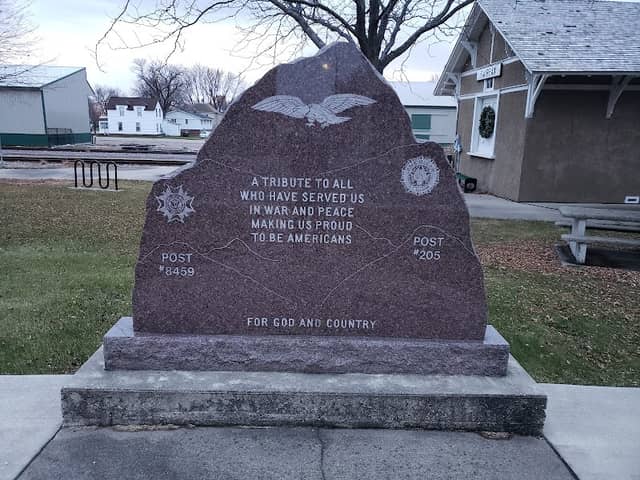 Veterans Memorial - Image 1
