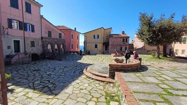 Borgo di Montemarcello - Image 1