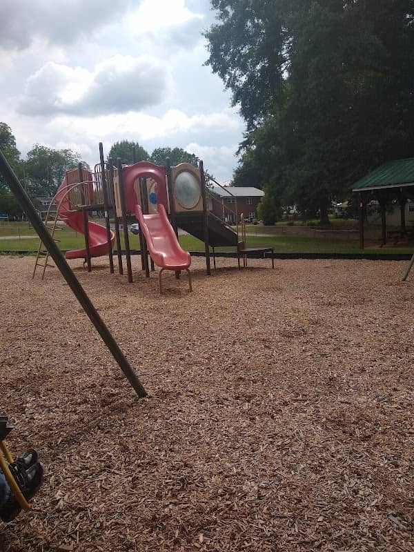 Gib Gosnell Park - Image 1