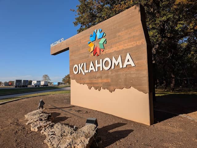 Oklahoma sign - Image 1