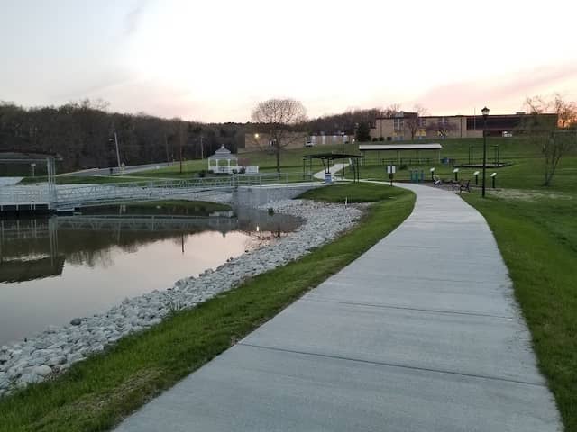Union City Park - Image 1