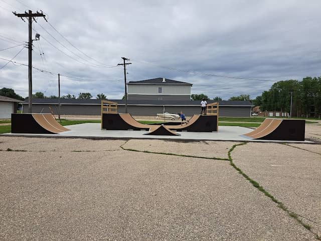 Flynn Park - Image 1