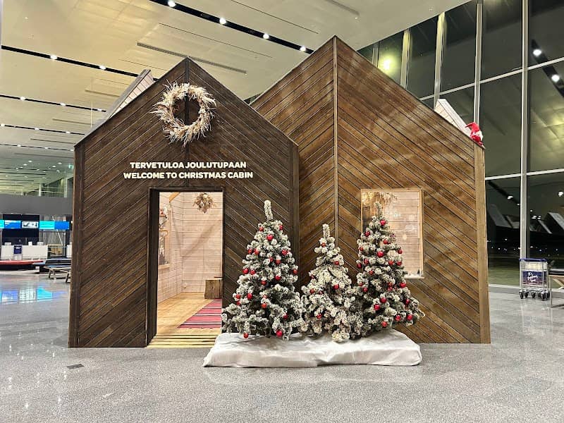 Christmas Cabin - Image 2