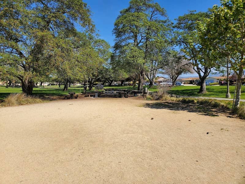 El Dorado Park - Image 2