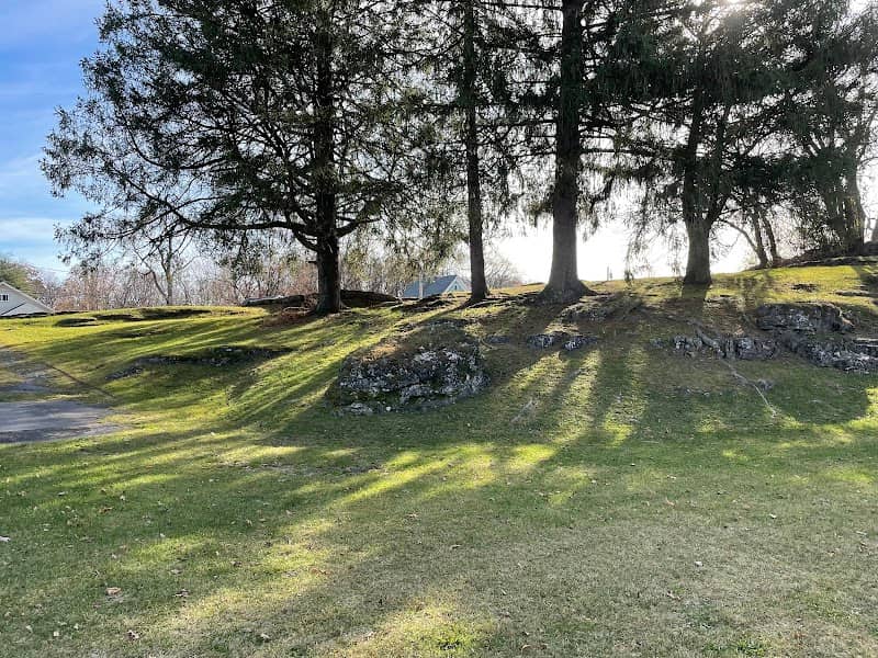 Hutton Park - Image 1