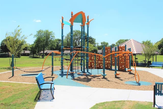 Country Aire Park - Image 1