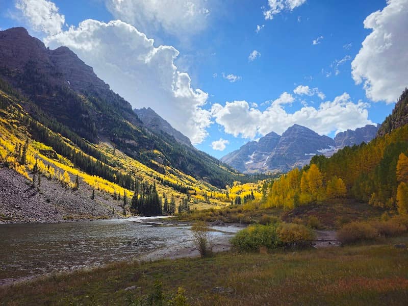 Maroon Bells Scenic Area - Image 1