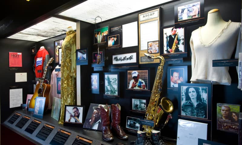 Arkansas Entertainers Hall of Fame - Image 2