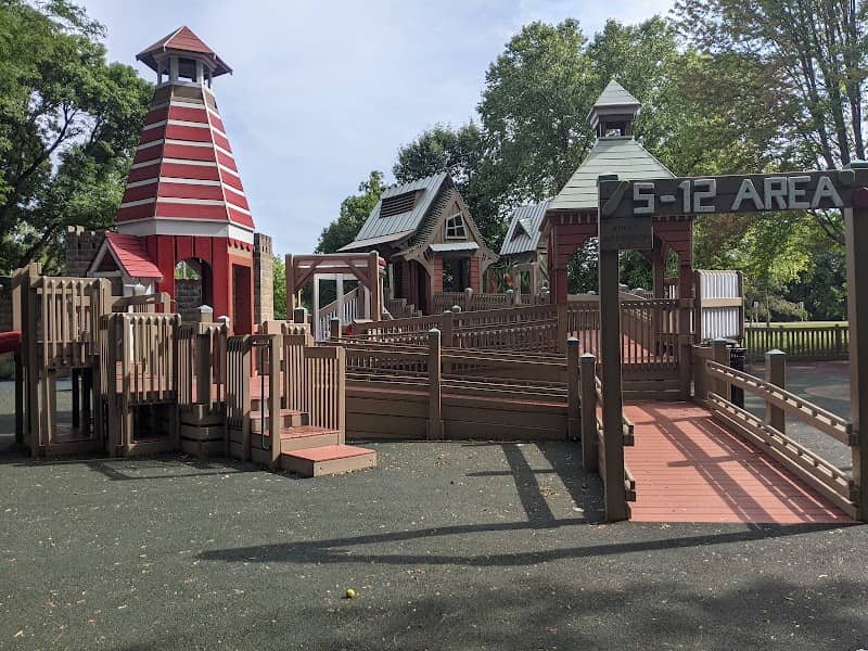 Palmer Park - Image 2