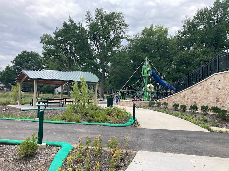 Hillside Park - Image 2