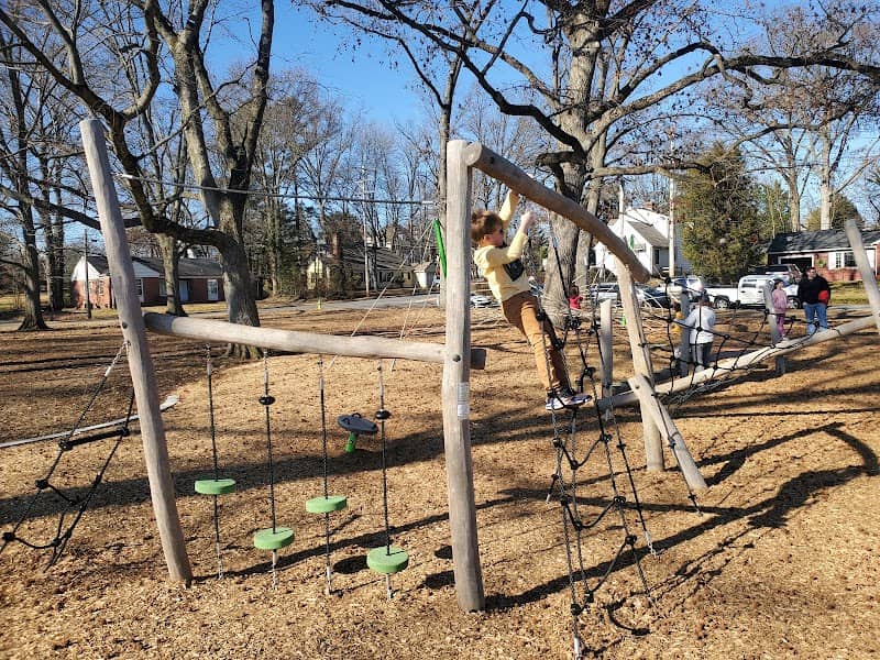 Hillside Park - Image 1