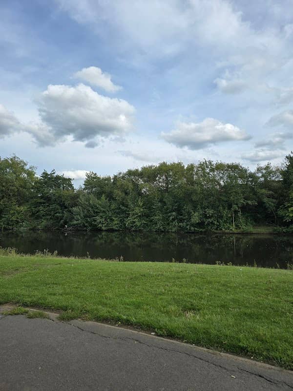 Calladine Park - Image 2