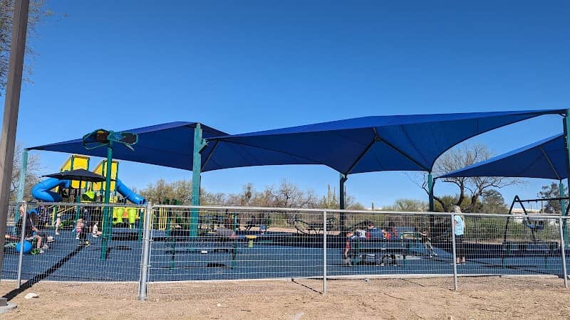 Anamax Dog Park - Image 1