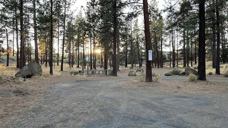 Sunset View Park - Image 1