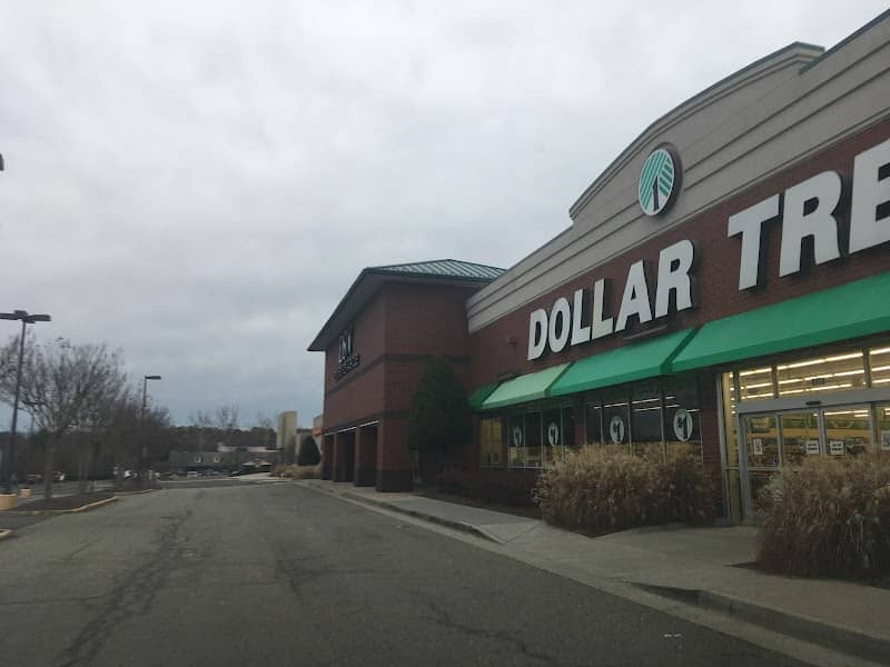 Broad Street Plaza - Image 1