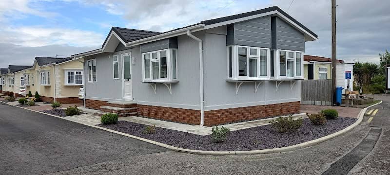 Lynwood Park - Image 2